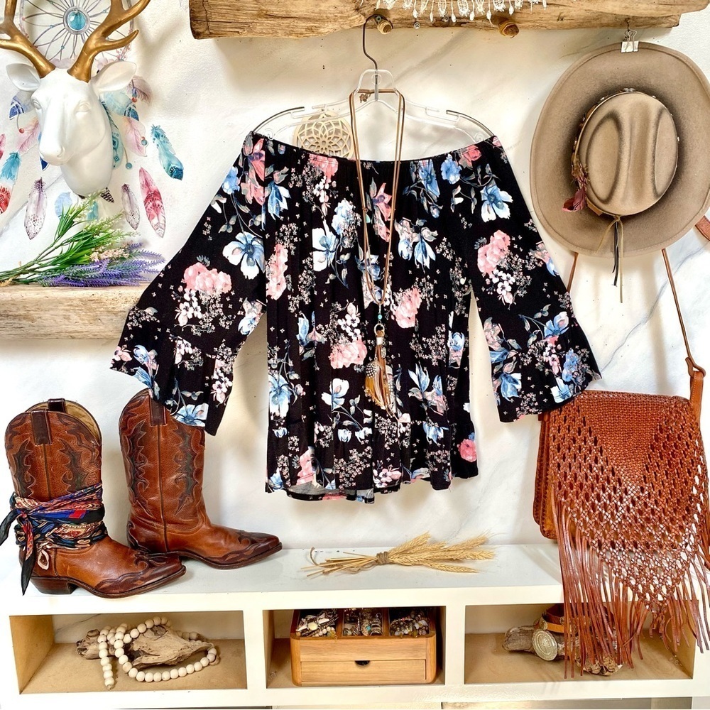 Style & CO off shoulder boho floral Gypsy raffle sleeves blouse shabby chic vibe